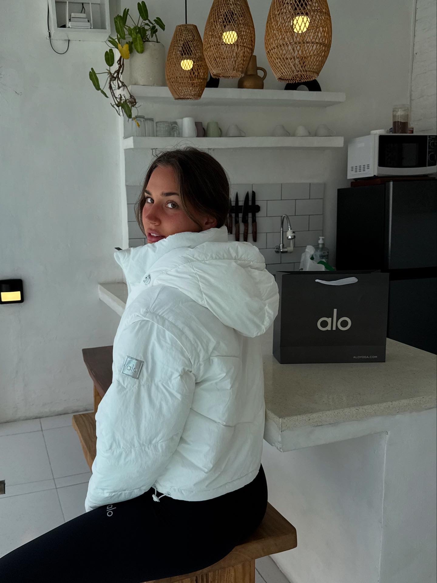 The Glacier Puffer In White