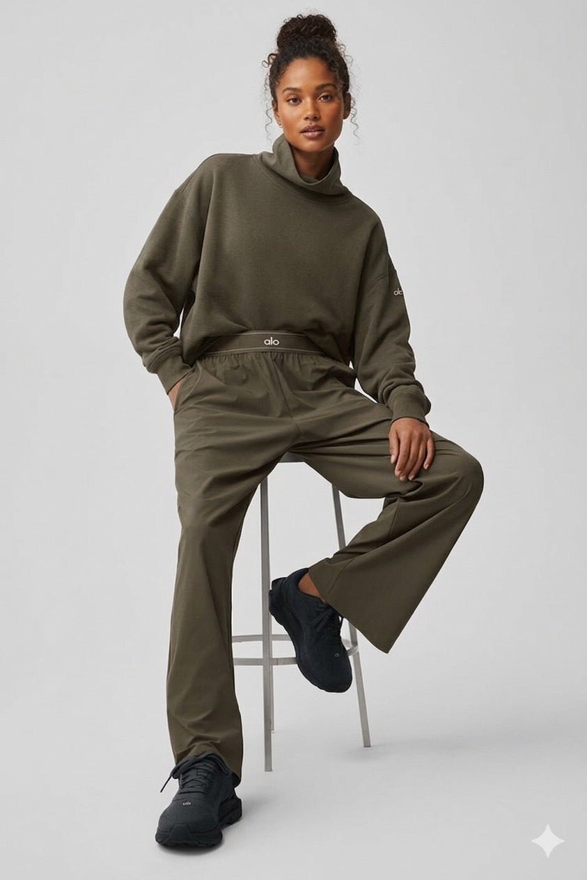 Olive viral pants